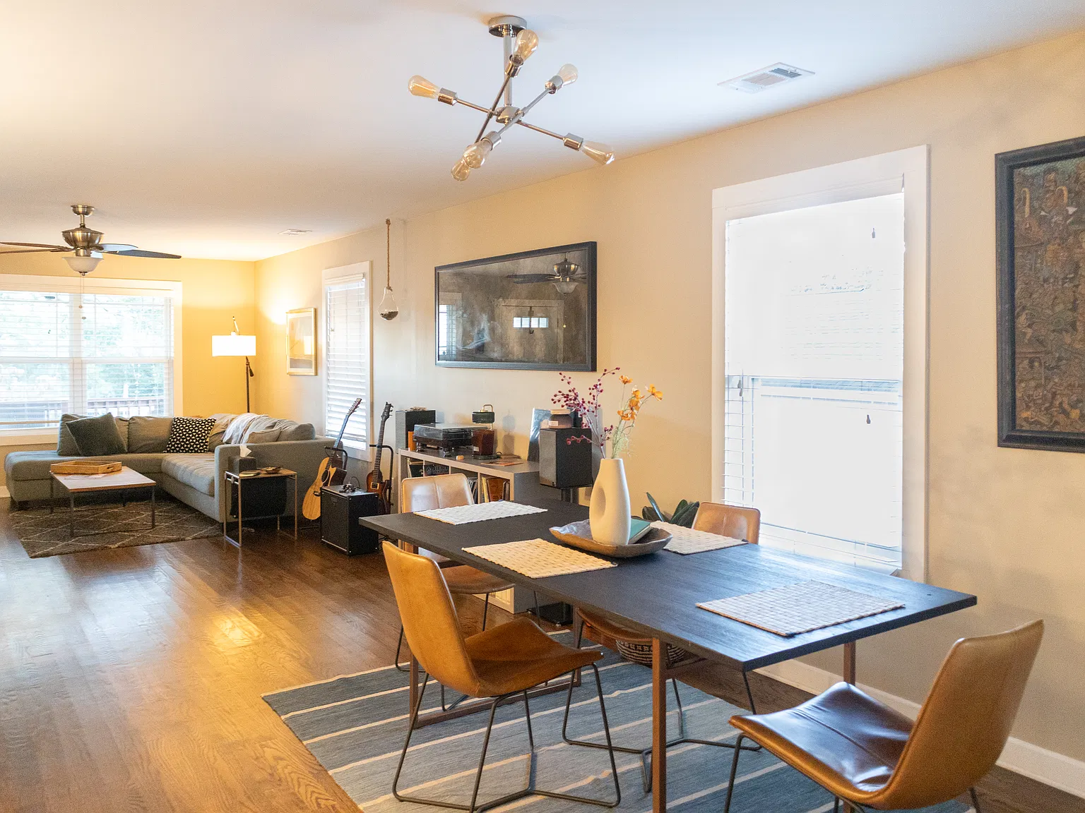 203 Paris View Dr — Photo 3