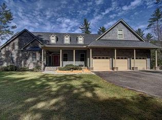 27 Tivoli Ct, Ellijay, GA 30540