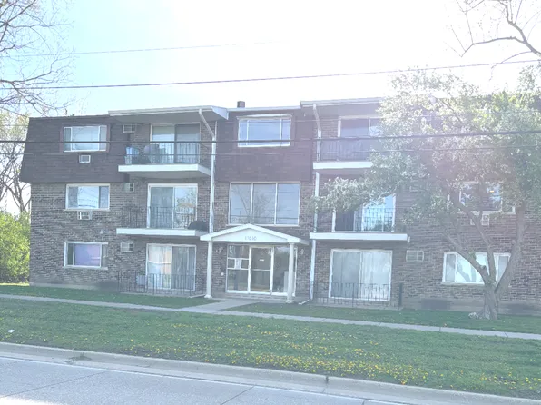 11010 Central Ave APT 2B, Chicago Ridge, IL 60415