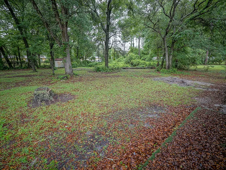 8407 Lenova Ln — Photo 37