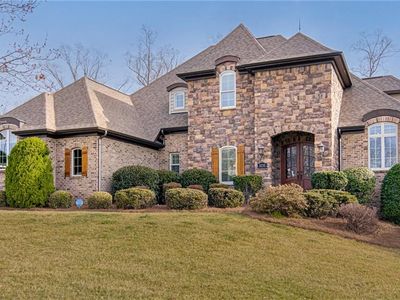 1131 Downing Creek Ct, Winston Salem, NC, 27106