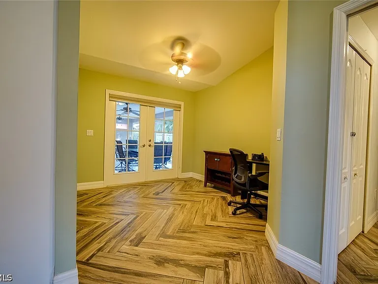 8831 Banyan Cove Cir — Photo 19