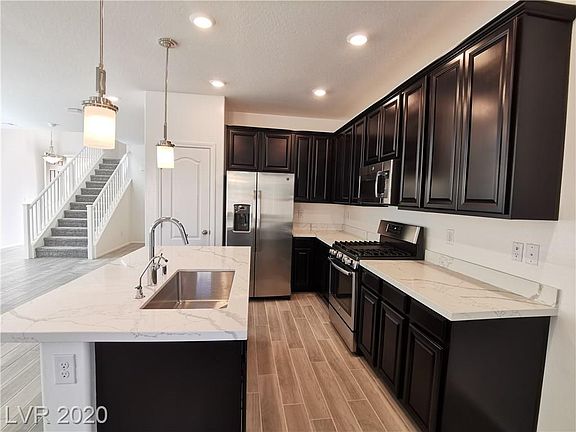 5th image of 10766 Henesco Bay St
