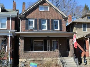 556 Peebles St, Pittsburgh, PA 15221