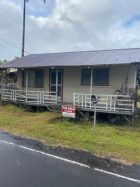 1st image of 2060 Waianuenue Ave