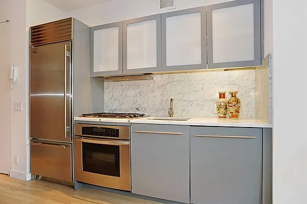 Rented by Corcoran | media 12