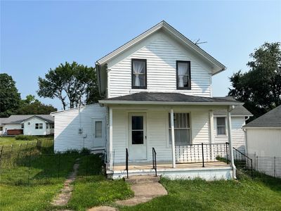 202 E Washington St, Norway, IA, 52318