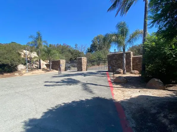 Vacant Lost Horizons Rd Lot 12, Pala, CA 92059