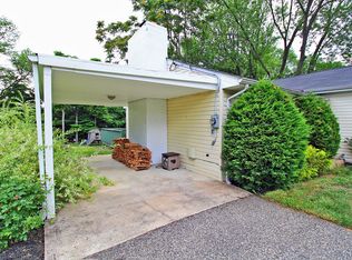 16 High St, Morganville, NJ 07751