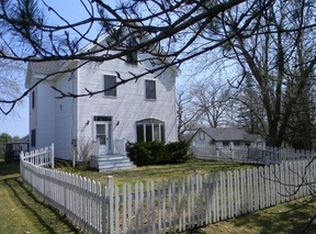 1667 Essex St, Bangor, ME 04401