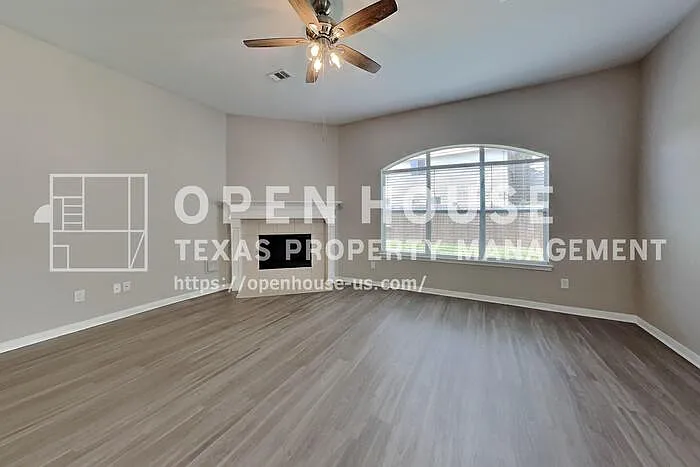 4811 Beaver Pond Cir — Photo 3