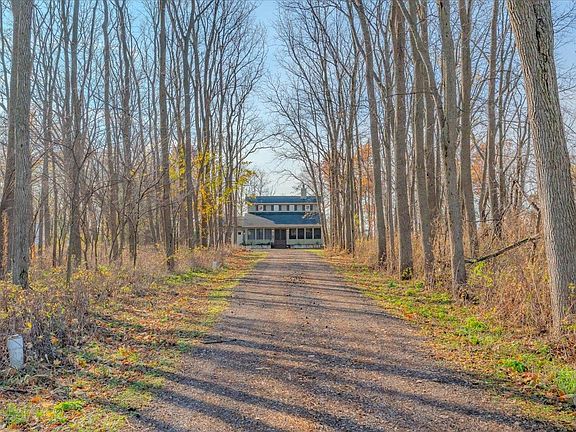 2nd image of 857 Bliven Rd