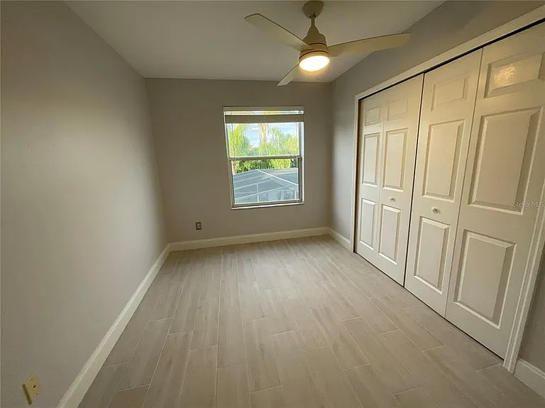 13668 Crystal River Dr — Photo 20