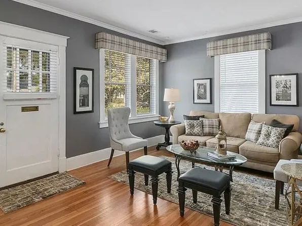 1507 E 51st St, Savannah, GA 31404