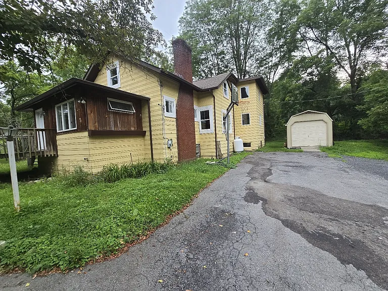208 Glenmere Rd #1 — Photo 9