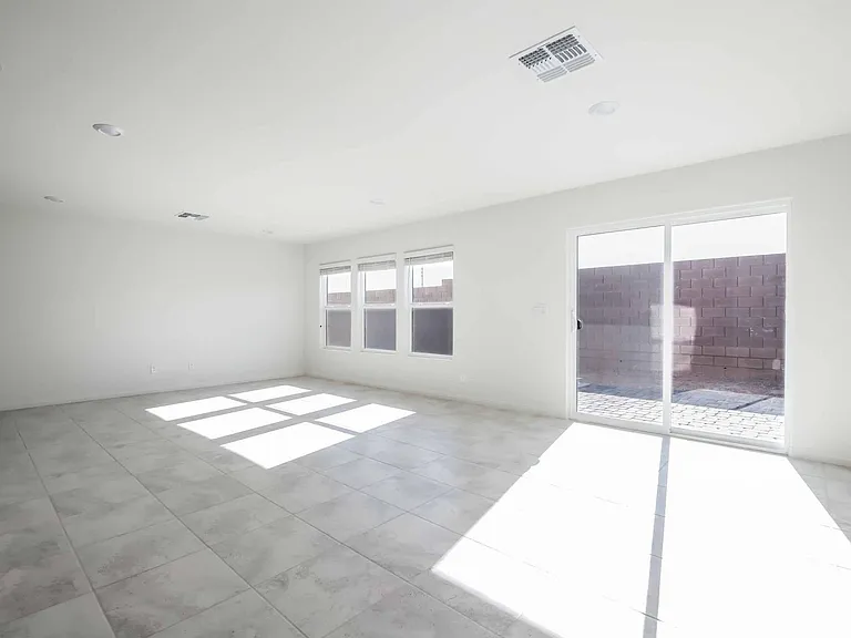 7087 Baza Ave — Photo 14