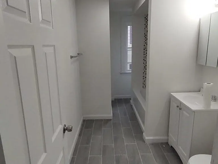14 Harlow St #1 — Photo 2