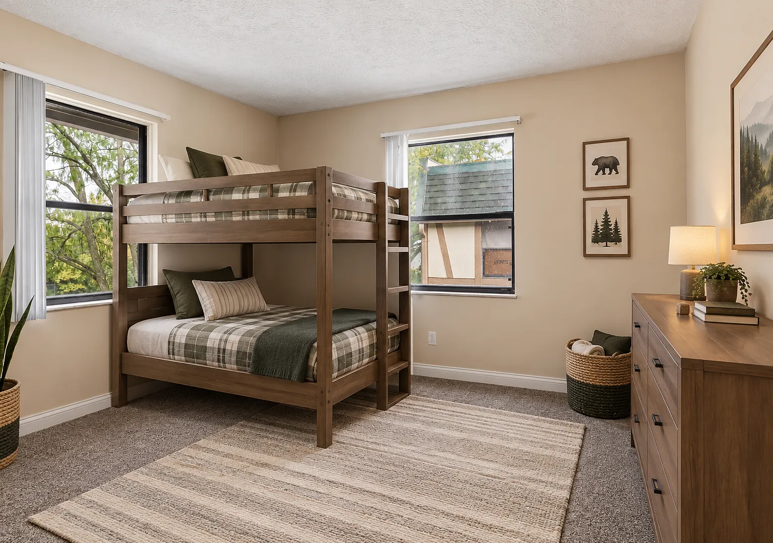 Spacious 3-bedroom 1.5-bath Apartment w/ Washer & Dryer Hookups! — Photo 4