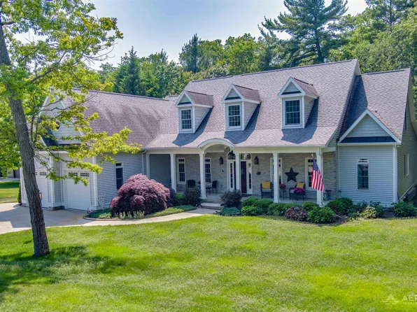 7129 Cedar Lake Rd, Oscoda, MI 48750