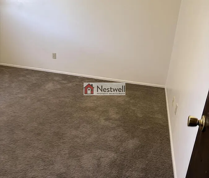 230 W Center St #14 — Photo 14