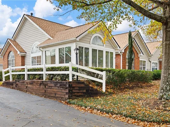 3735 Vineyards Lake Cir NW #24, Kennesaw, GA 30144
