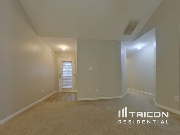 3rd image of 4117 Lost Springs Trl