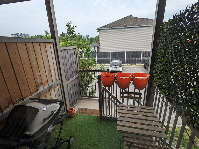 633 Chapman Mills Dr #1 — Photo 9