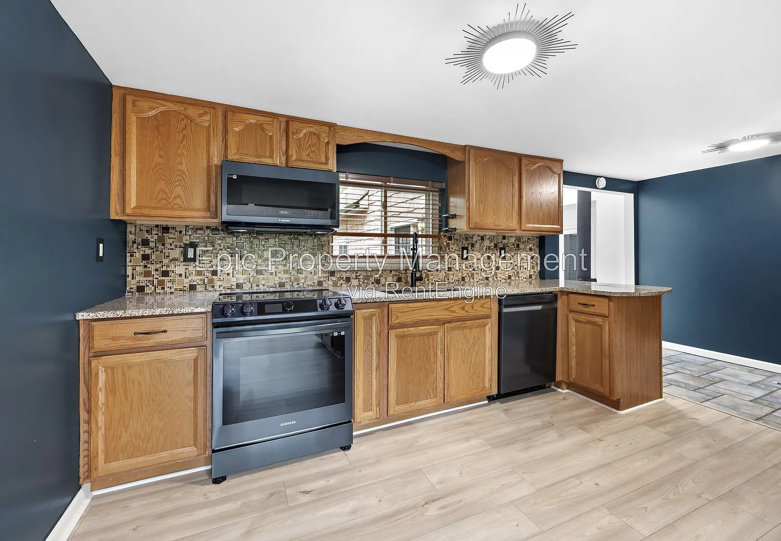 4 bed, 4.0 bath, $3,795 — Photo 3