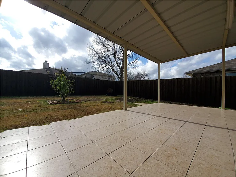 3015 Eastwood Dr — Photo 18
