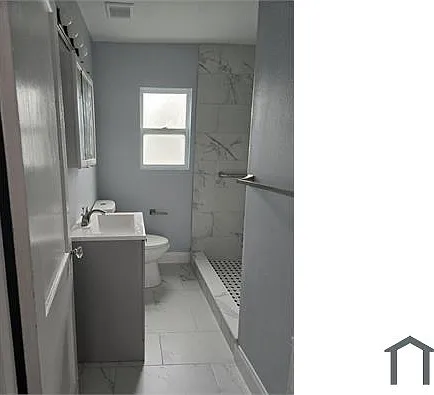 1192 W 10th St #2 — Photo 9
