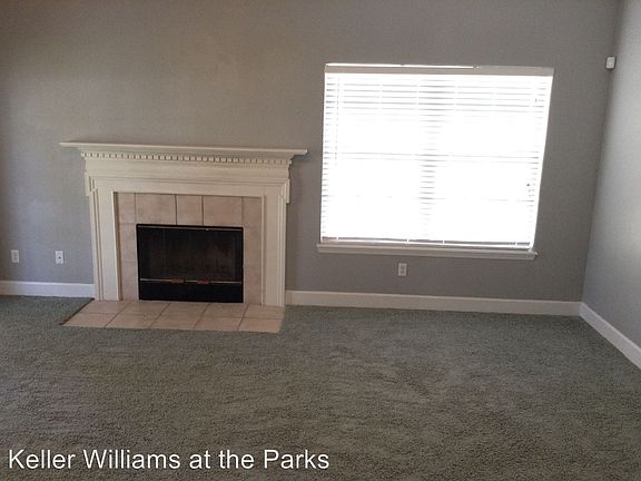 5th image of 227 E Crystal Lake St