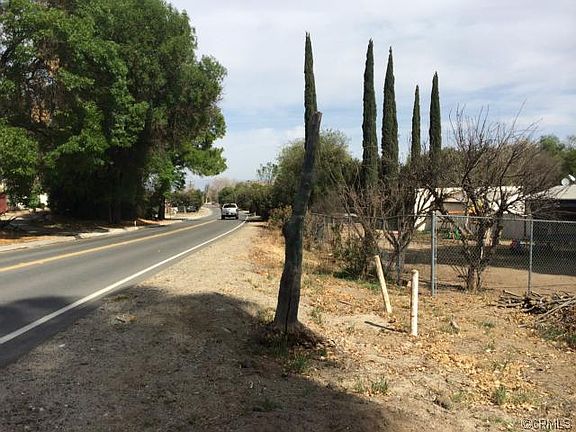 5th image of 17220 Esperanza Dr