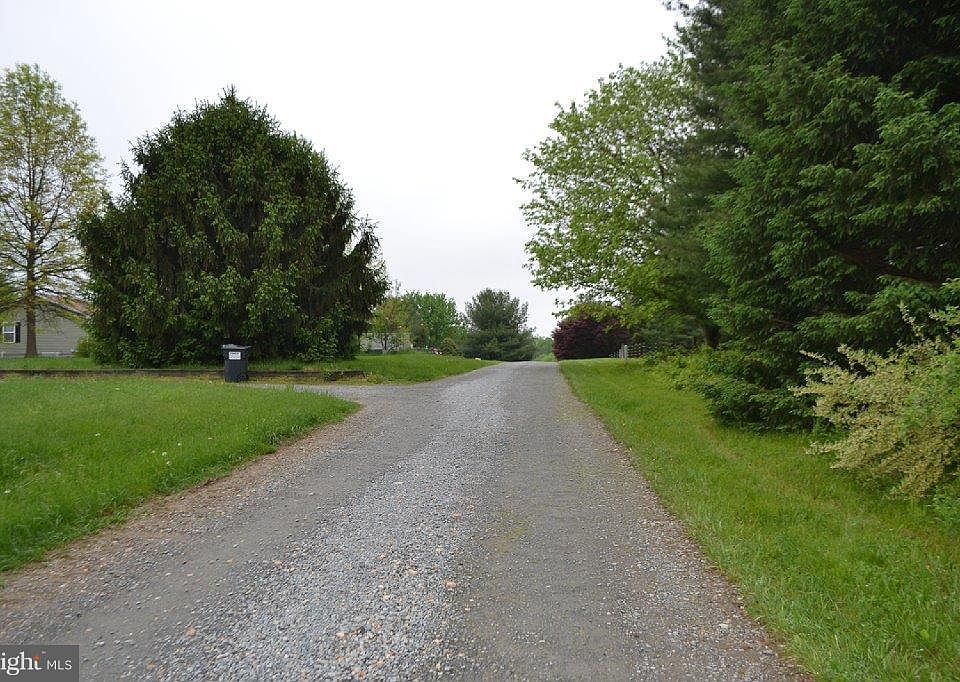 2nd image of 38 Groff Farm Rd