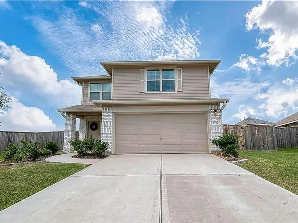 8634 Wooster Trails Dr, Baytown, TX 77521