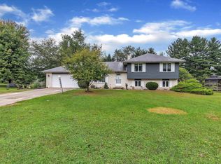 1803 Barclay Dr, Goshen, IN 46528