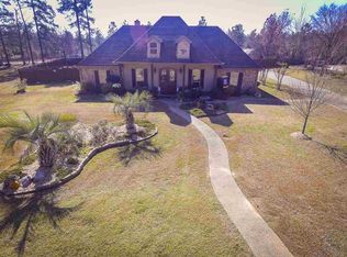 210 Penny Ln, Marshall, TX 75672