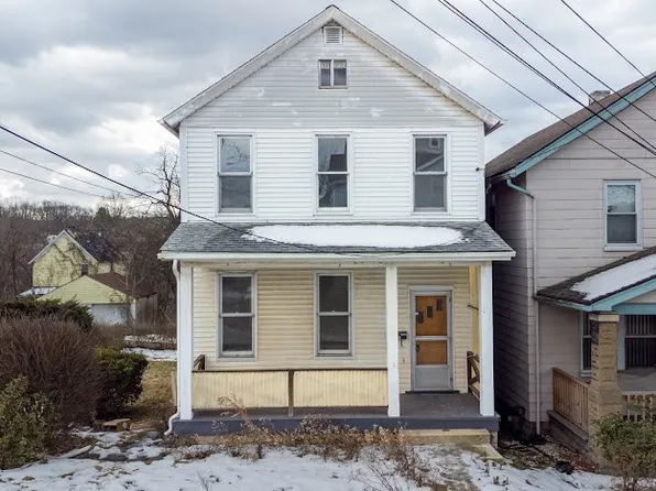 1216 Center St, Turtle Creek, PA 15145