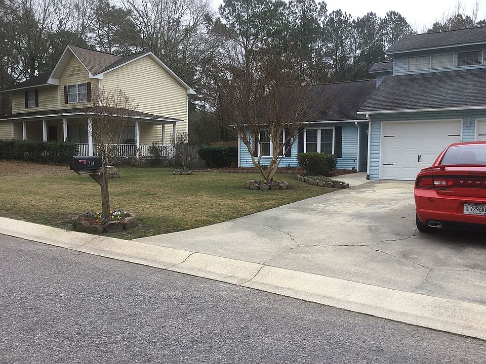 1st image of 214 Bayberry Run
