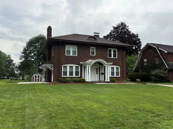 1024 N Wooster Ave, Dover, OH 44622