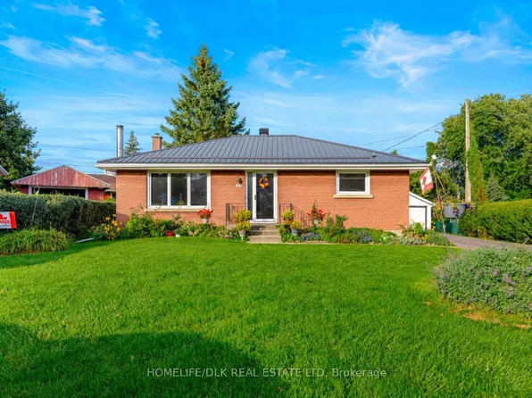 11 Fairmont Pl, Brockville, ON K6V 3G4