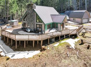 20 Sunshine Ln, Mad River, CA 95552