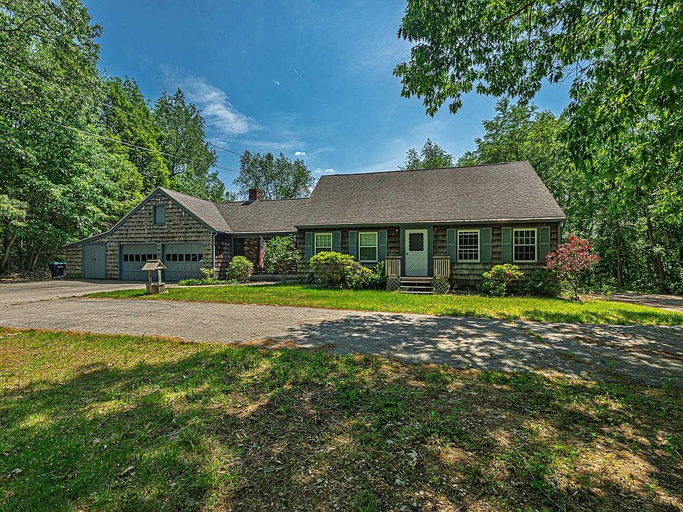 1st image of 7 Squamscott Road