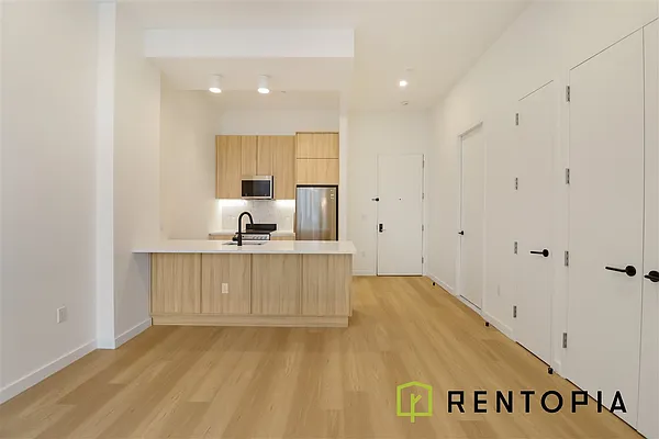 Rented by Rentopia | media 46
