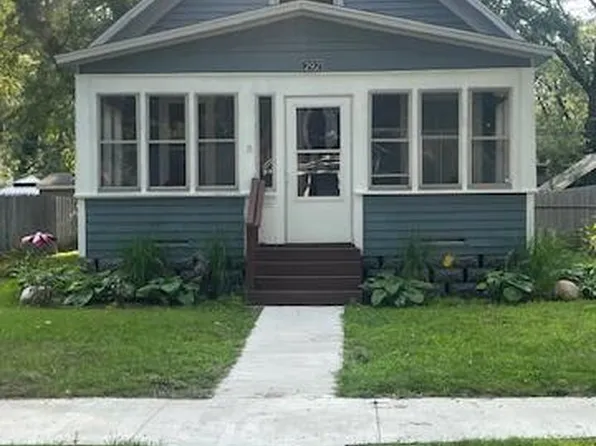 2921 7th St, Muskegon Heights, MI 49444