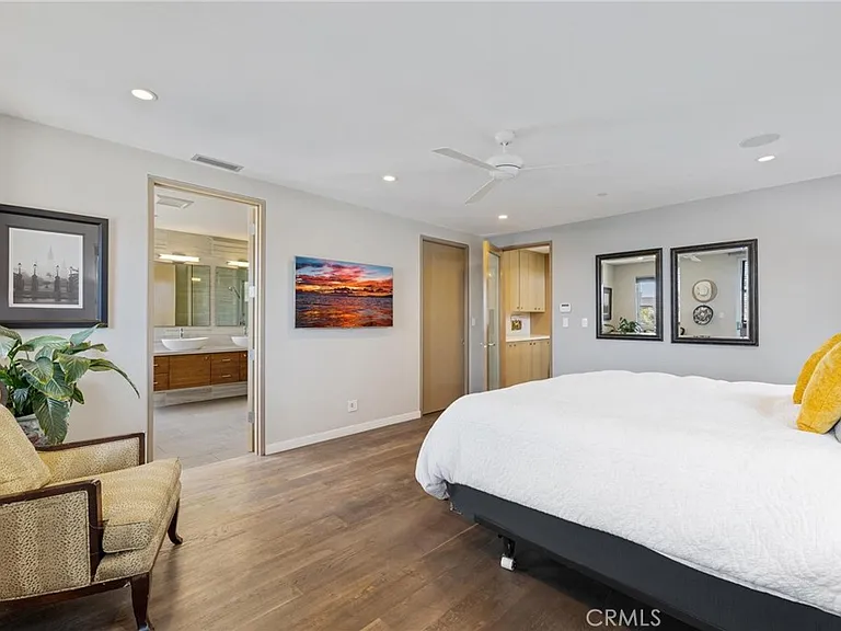 726 Loma Dr — Photo 28