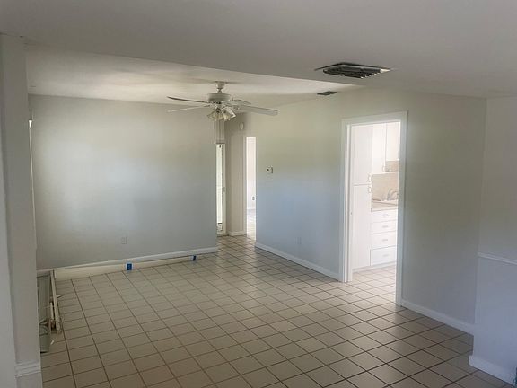 5th image of 3624 W Royal Palm Cir