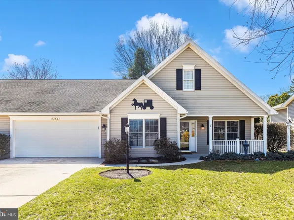 2354 Aronimink Cir #A, Fayetteville, PA 17222