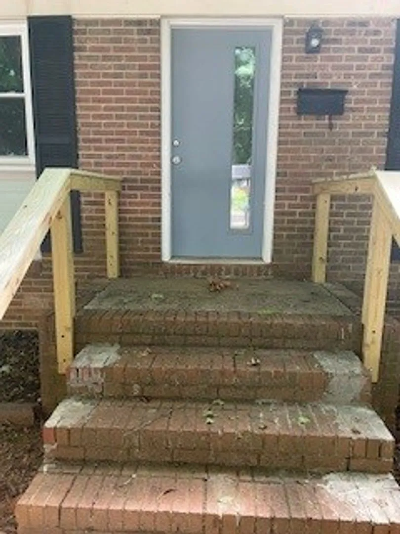 Brand New 3 Bedroom House — Photo 1