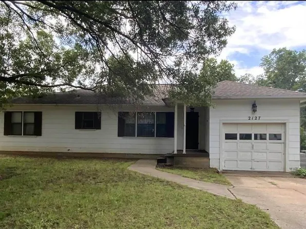 2127 W Arrowhead Ave, Stillwater, OK 74074