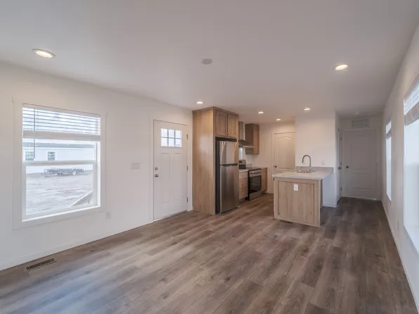 275 N Main St, Centerfield, UT